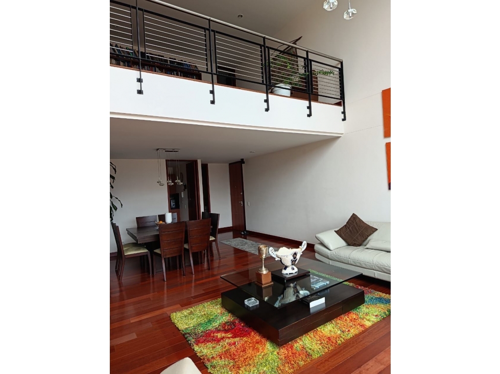 VENTA CEDRITOS APTO 303mts $2.000 M