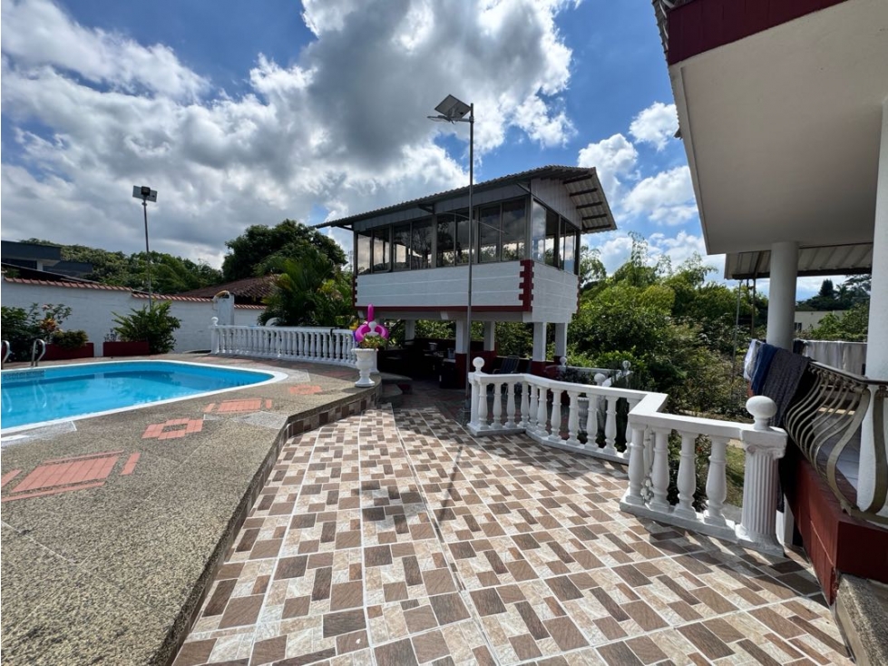 VENTA CHALET VIA AEROPUERTO ARMENIA - 6