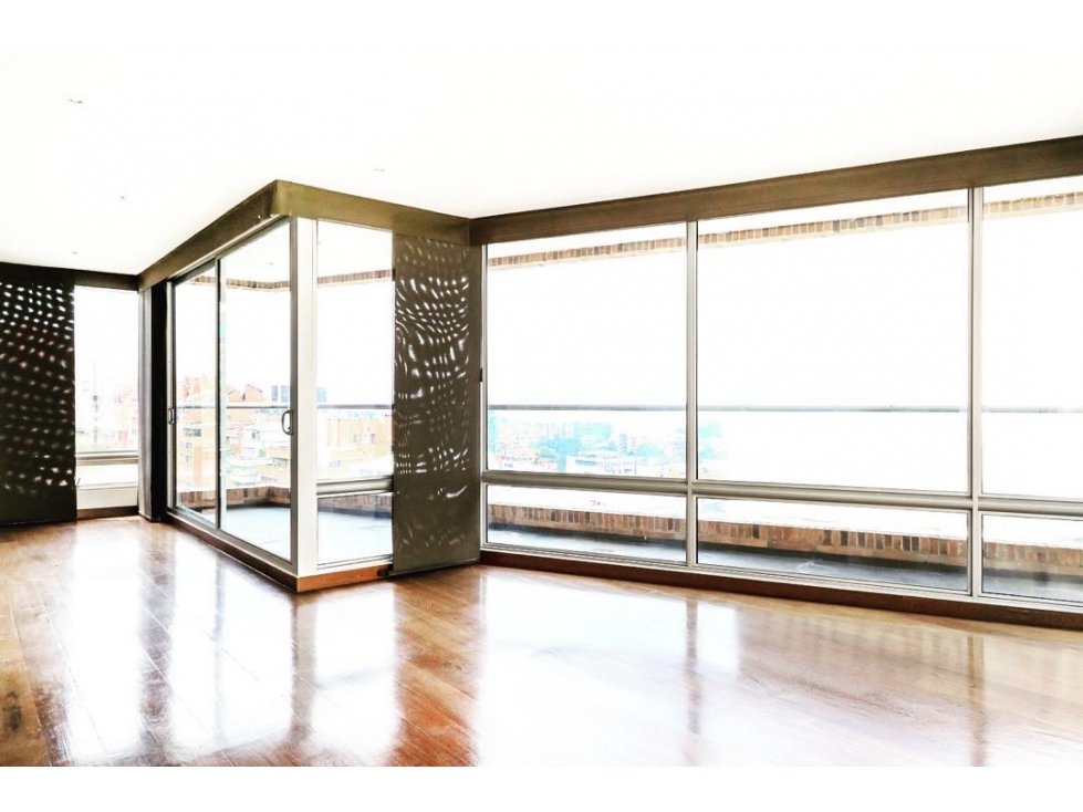 VENTA CHICO APTO 276MTS+12T $2.750 M