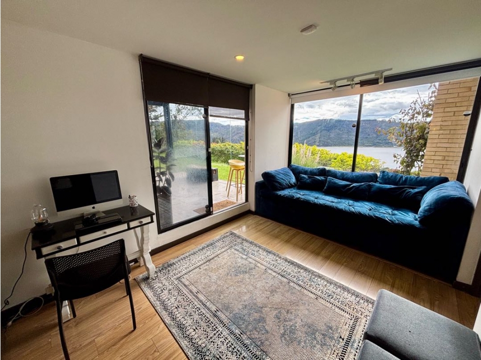 Venta. Conjunto cerrado. 213mts. 3 habs. estudio. Vista a embalse! — foto 6