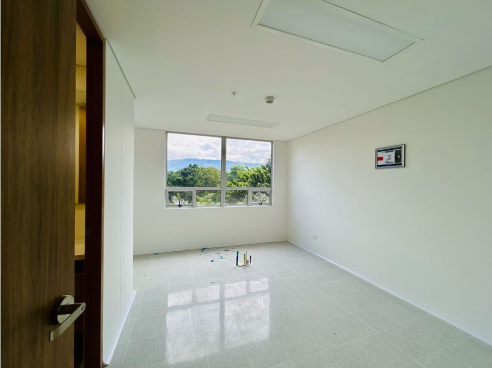 VENTA CONSULTORIO DE 29.87 M² EN TORRE MÉDICA VITHA MEDELLÍN