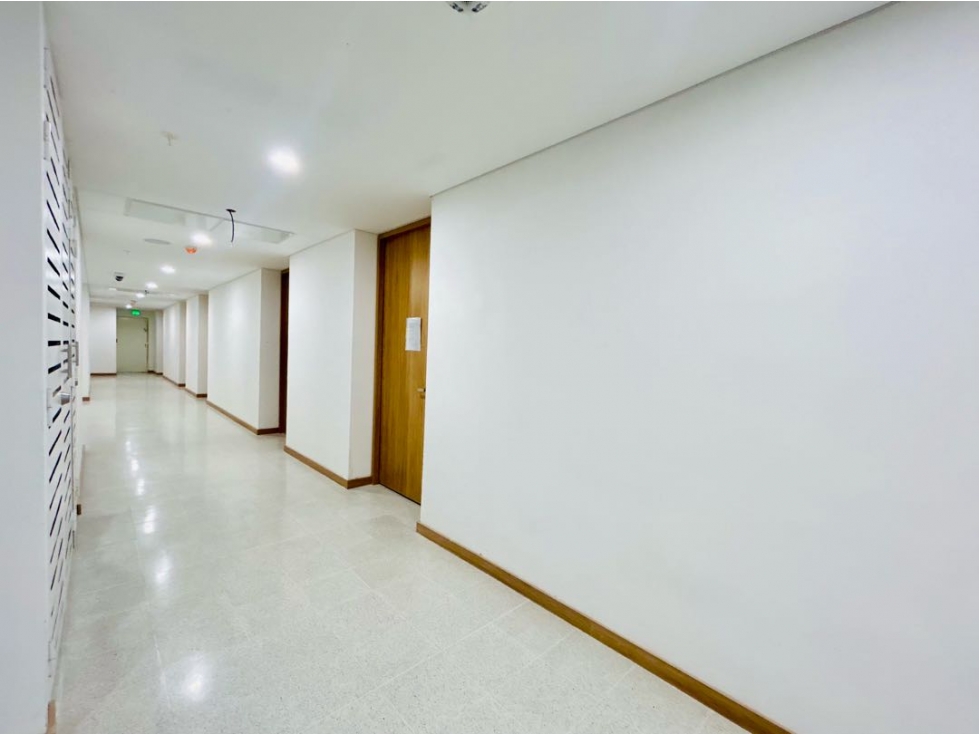VENTA CONSULTORIO DE 29.87 M² EN TORRE MÉDICA VITHA MEDELLÍN — foto 2