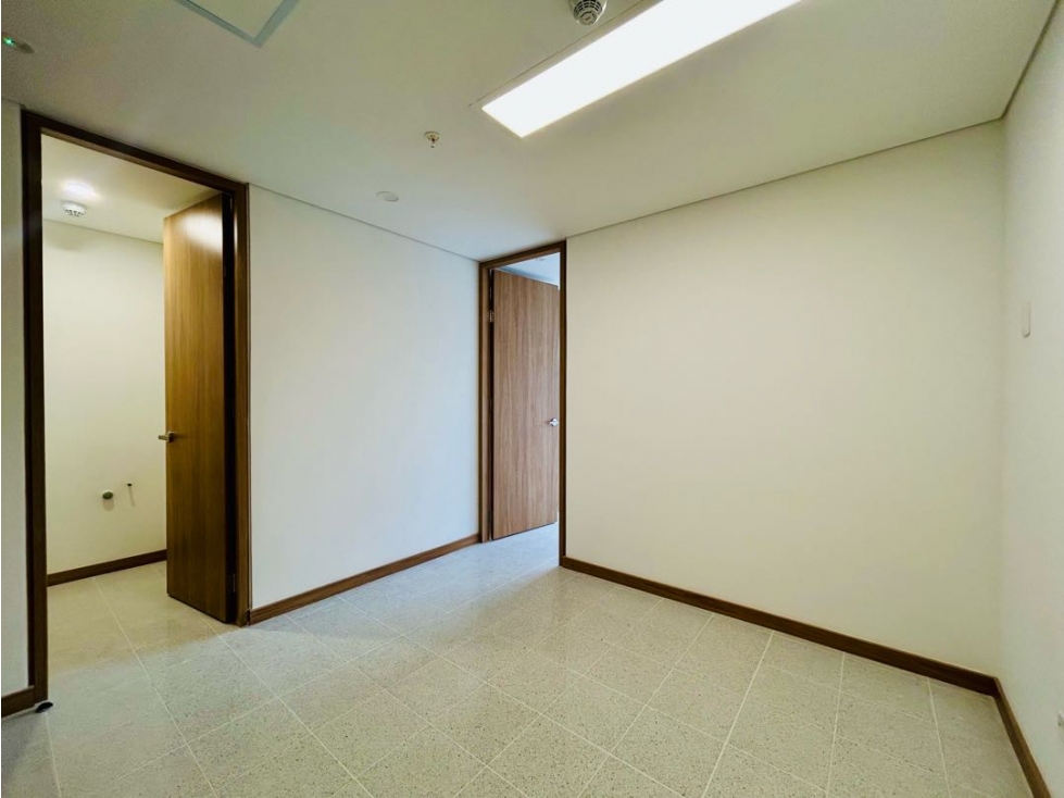 VENTA CONSULTORIO DE 29.87 M² EN TORRE MÉDICA VITHA MEDELLÍN — foto 6