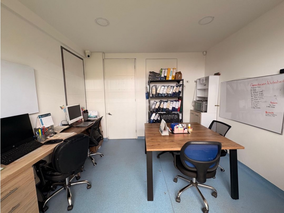 Arriendo Consultorio/Oficina Ofichia - 2
