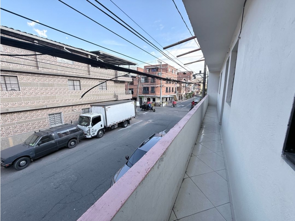 Venta de 2 apartamentos segundo piso con terraza en Bello — foto 3