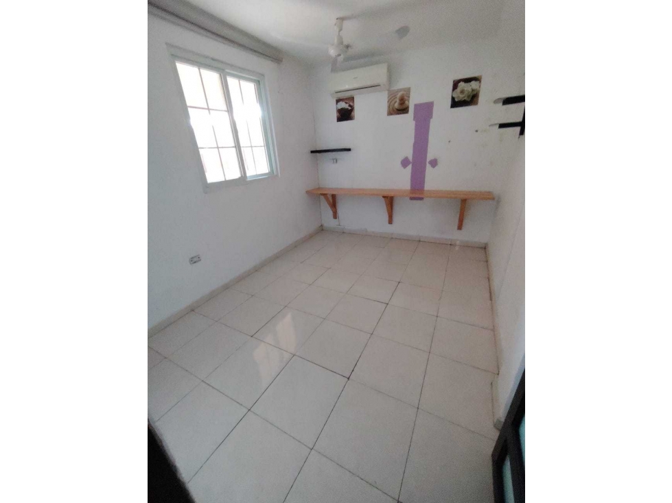 VENTA DE AMPLIA CASA EN BRISAS DEL GOLF — foto 4
