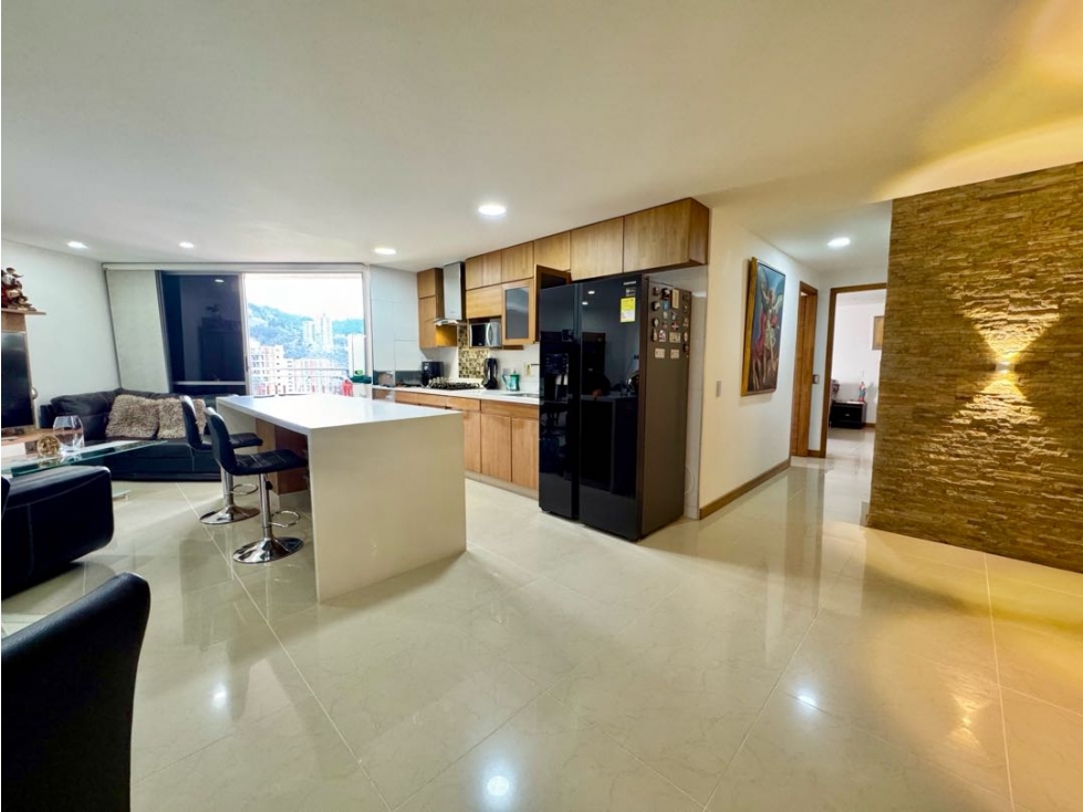 Venta de Amplio(104mtrs) Apartamento cerca al éxito de Sabaneta! — foto 3