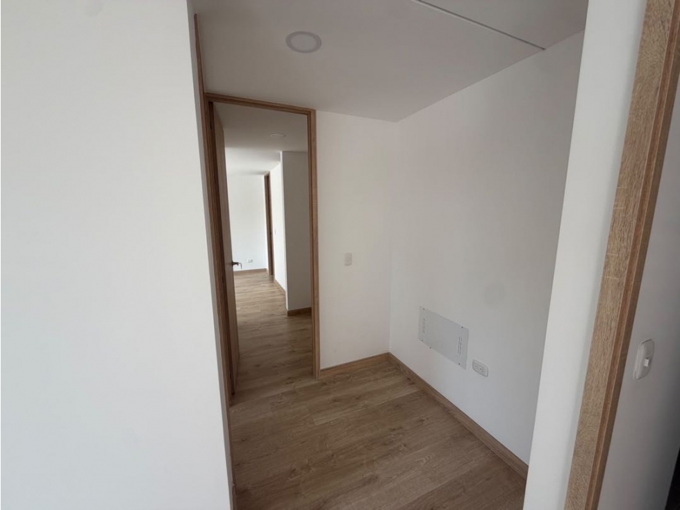 VENTA DE AMPLIO APARTAMENTO CON TERRAZA PARA ESTRENAR EN SABANETA - 6