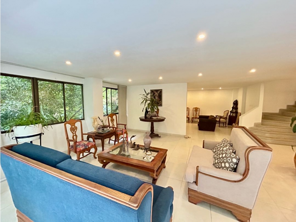 VENTA DE AMPLIO APARTAMENTO DUPLEX VIA EL TESORO POBLADO