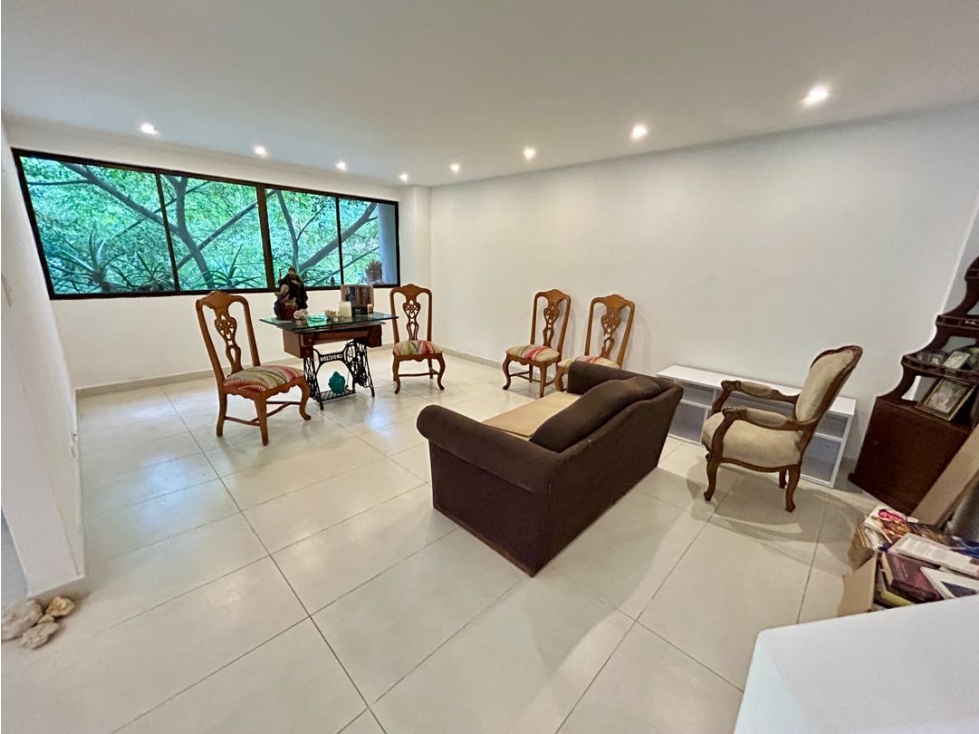 VENTA DE AMPLIO APARTAMENTO DUPLEX VIA EL TESORO POBLADO — foto 6