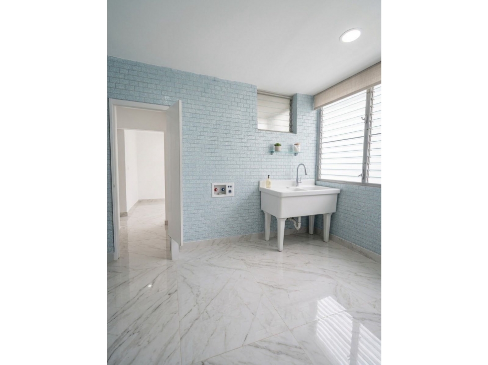 Venta de amplio apartamento en Paitilla — foto 2