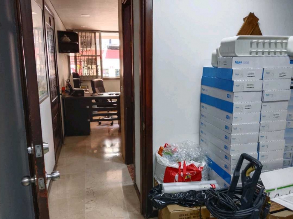 Venta de aparta local en Laureles Medellín cerca al primer Parque — foto 4
