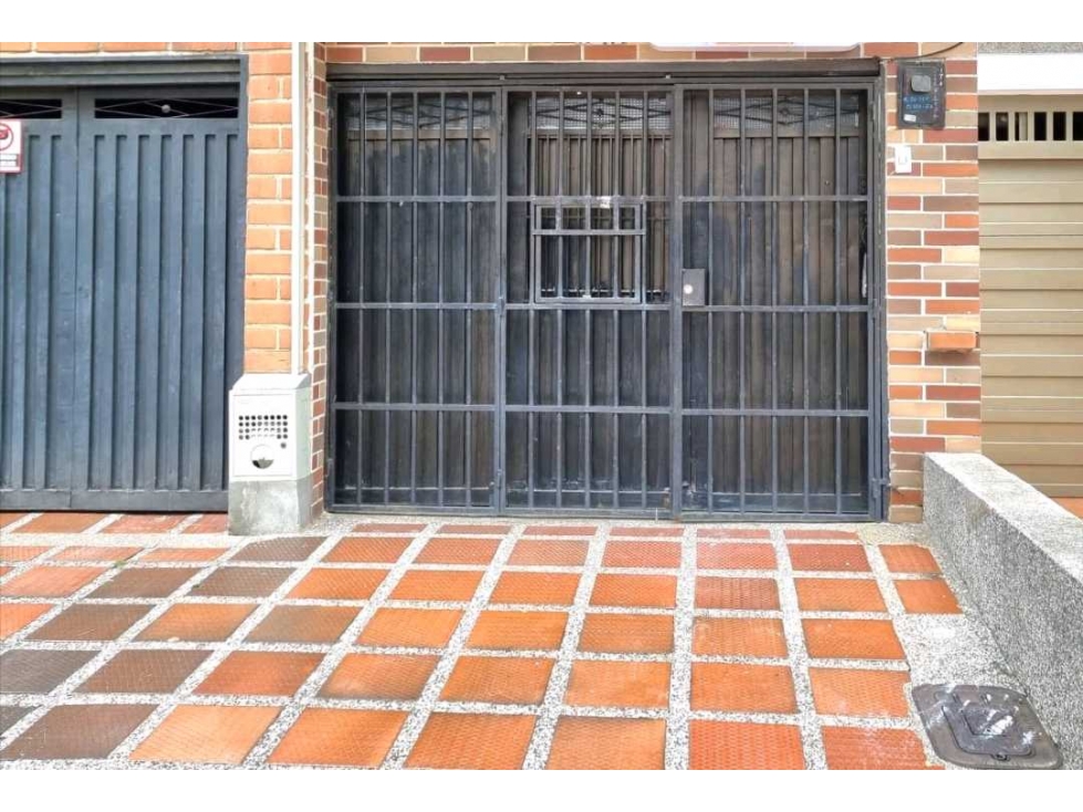 Venta de aparta local en Laureles, para inversión, vivir o rentar! — foto 2
