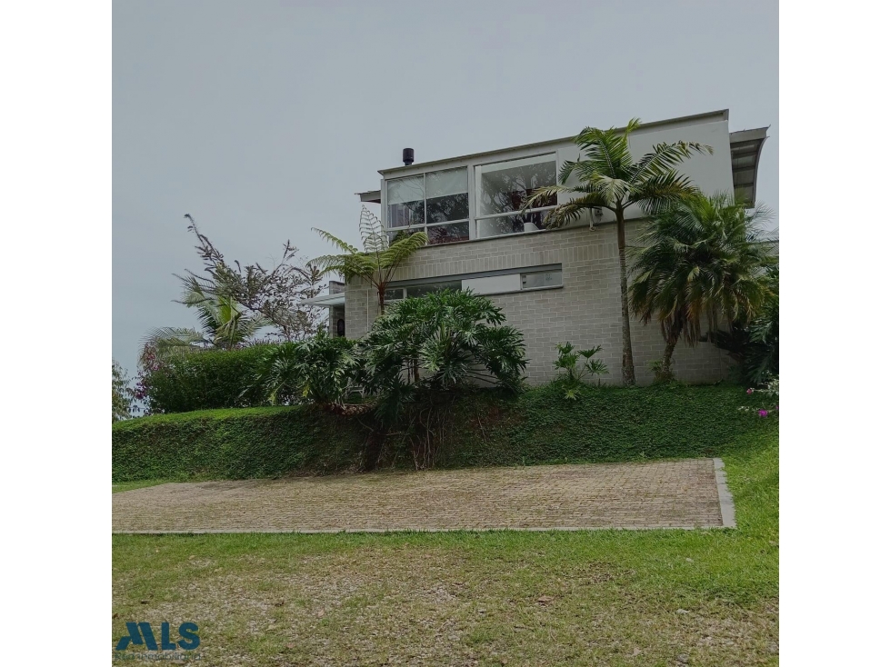 VENTA DE APARTA LOFT GUATAPE(MLS#252178) - 5