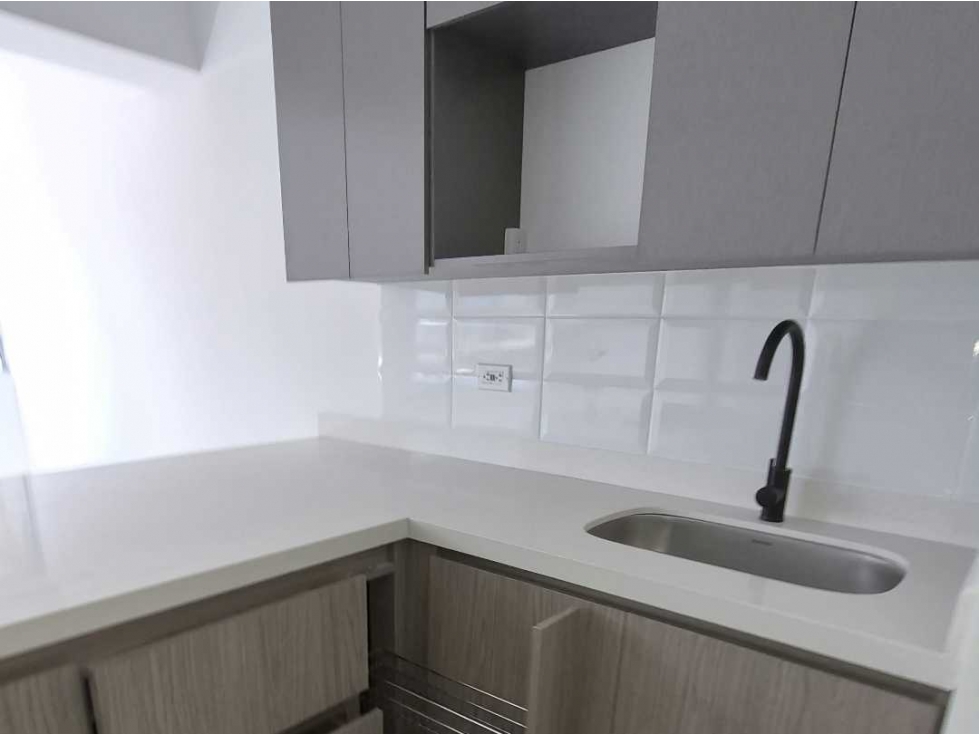 VENTA DE APARTAESTUDIO EN BELLO SECTOR MADERA — foto 3