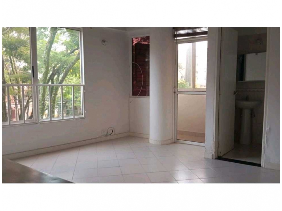 Venta de apartaestudio en Calasanz parte baja, Medellín, piso 2