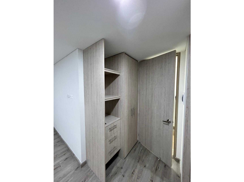 VENTA DE APARTAESTUDIO EN EL CENTRO DE BOGOTÁ — foto 4