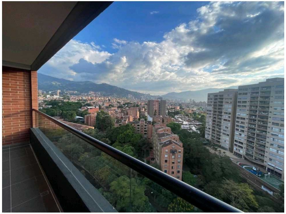 VENTA DE APARTAESTUDIO EN LA FRONTERA CON LICENCIA PARA RENTAS CORTAS.