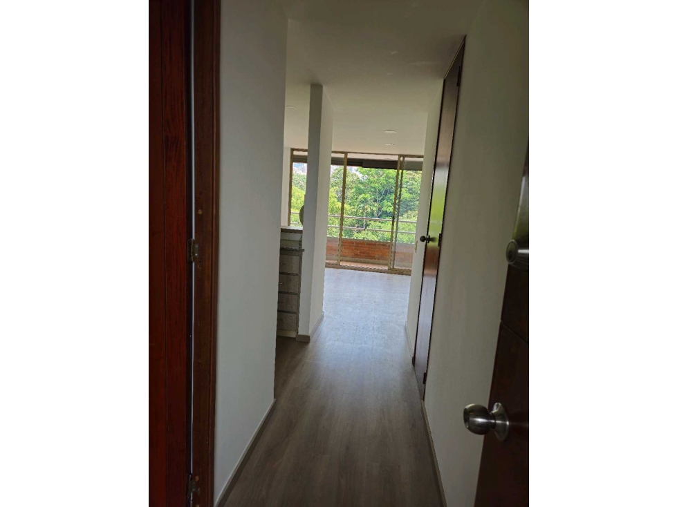 VENTA DE APARTAESTUDIO PATIO BONITO POBLADO — foto 5