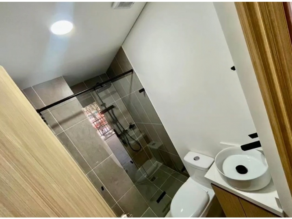 APARTAESTUDIO RENTAS CORTAS SABANETA- ENTREAMIGOS — foto 5