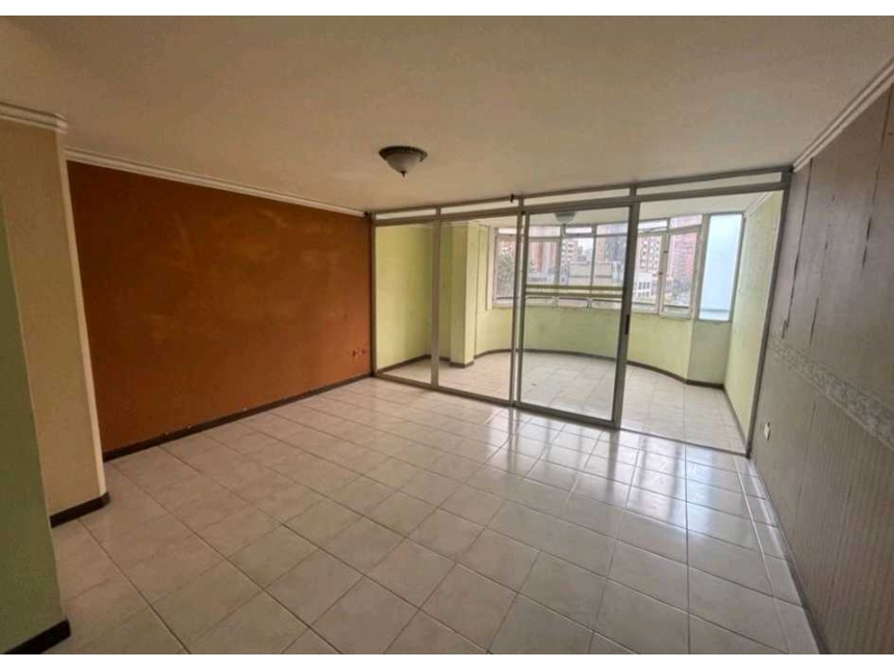 VENTA DE APARTAESTUDIO SECTOR ESTADIO, IDEAL PARA FLIPPING.