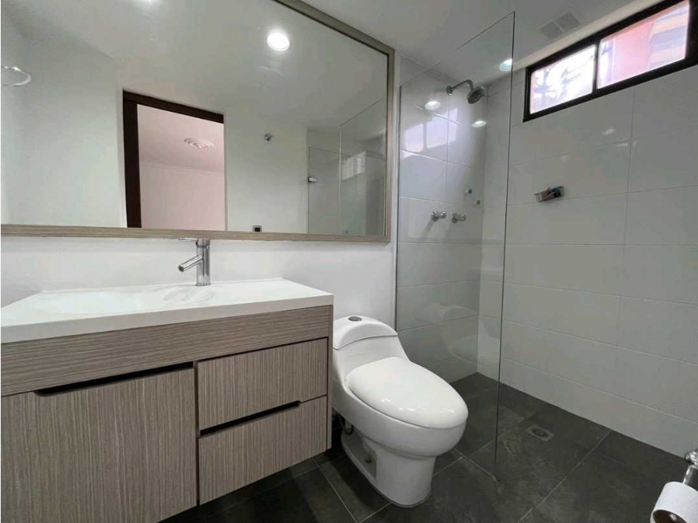 Venta de apartamento 136m2, Poblado, Medellín — foto 6