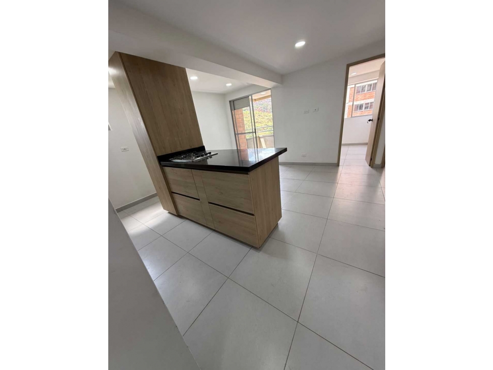 venta de apartamento al frente de la estación madera — foto 3