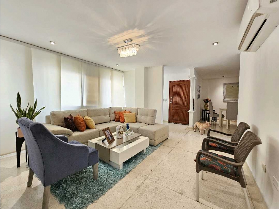 Venta de Apartamento. Altos de Riomar. Barranquilla.