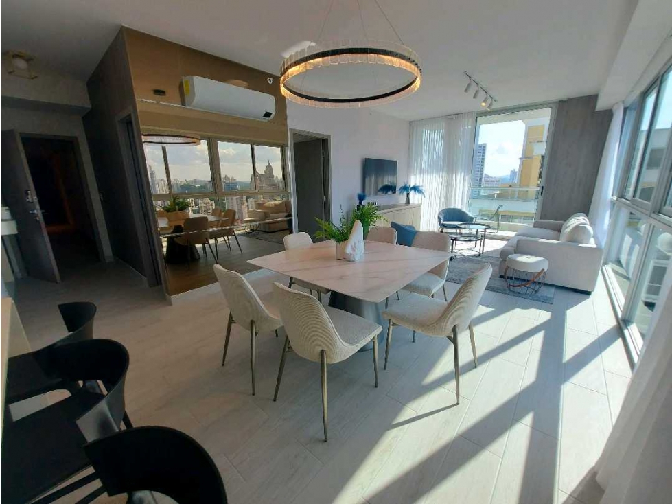 VENTA DE APARTAMENTO AMOBLADO PISO ALTO PH URBANA OBARRIO