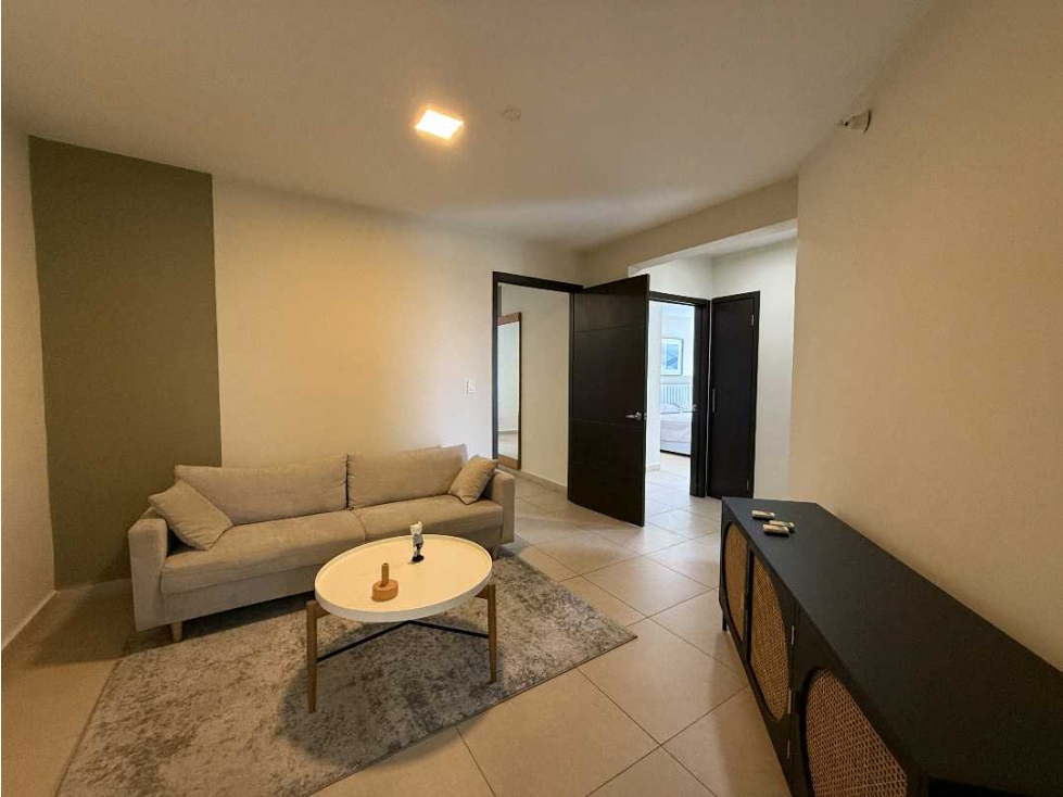 VENTA DE APARTAMENTO AMOBLADO DEL ESTE COUNTRY CLUB DISPO FEB JP — foto 3