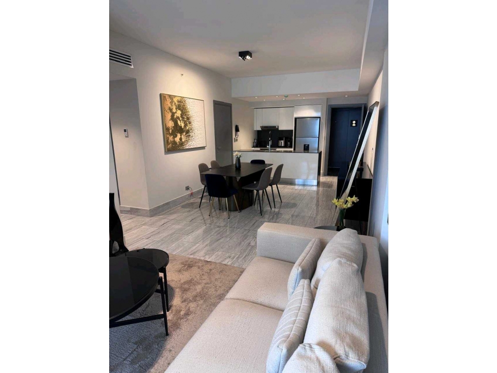 VENTA DE APARTAMENTO AMOBLADO BELLA VISTA PH NUOVO ARMANI 102M2 JP — foto 4