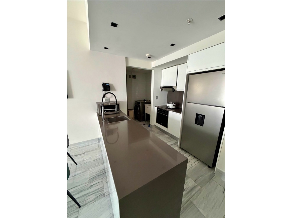 VENTA DE APARTAMENTO AMOBLADO BELLA VISTA PH NUOVO ARMANI 104M2 JP — foto 4