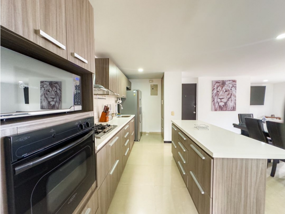 Venta de apartamento amoblado en unidad completa / Castropol
