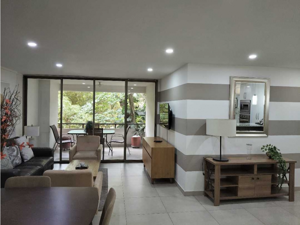 Venta de apartamento amoblado en Lalinde-Provenza, Poblado Medellín — foto 5