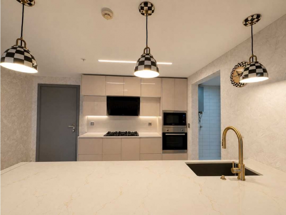 VENTA DE APARTAMENTO AMOBLADO BELLA VISTA PH NUOVO ARMANI 123M2 NRR — foto 6