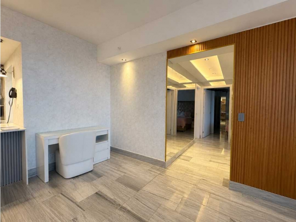 VENTA DE APARTAMENTO AMOBLADO BELLA VISTA PH NUOVO ARMANI 123M2 NRR — foto 5