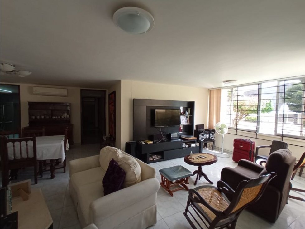 VENTA DE APARTAMENTO EN RIOMAR