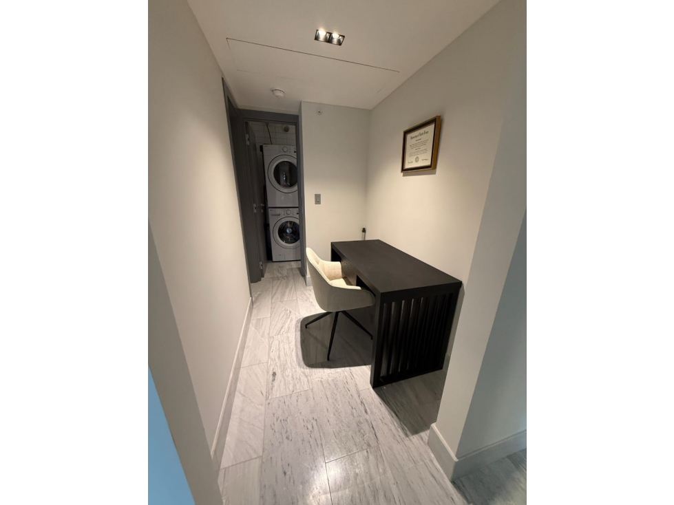 VENTA DE APARTAMENTO AMUEBLADO AV BALBOA NUOVO BY ARMANI 108M2 JP — foto 4