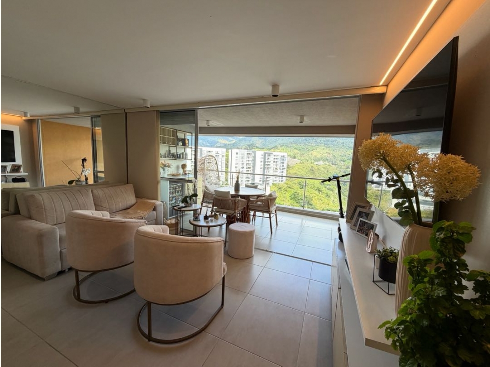 VENTA DE APARTAMENTO AV CENTENARIO CON VISTA A LA CORDILLERA