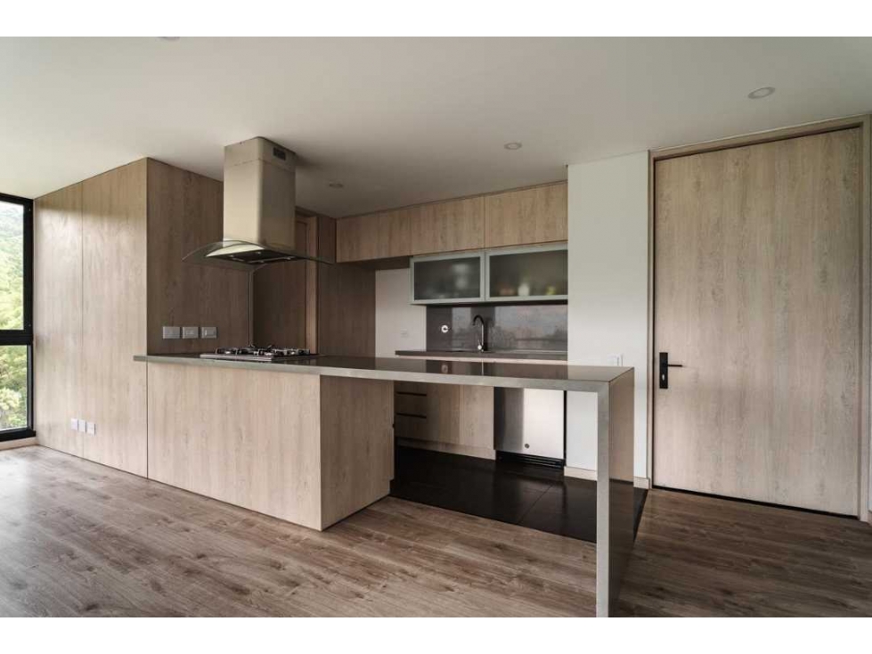 VENTA DE APARTAMENTO BARRIO POBLADO SECTOR HOTEL INTERCONTINENTAL — foto 4