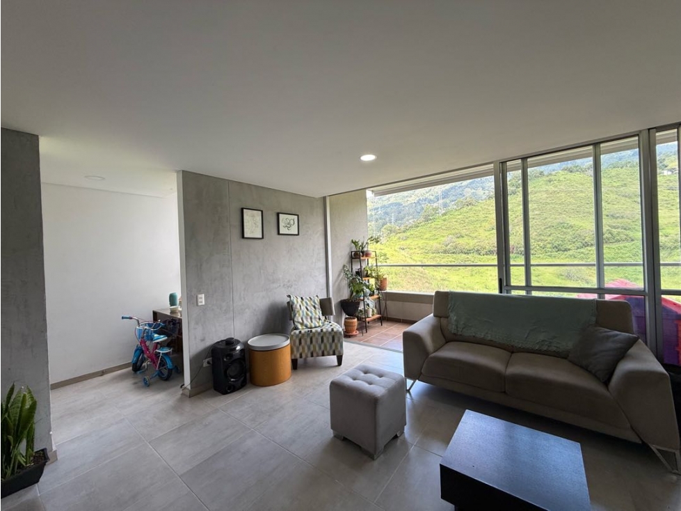 Venta de apartamento campestre en Camino Verde, Envigado — foto 4
