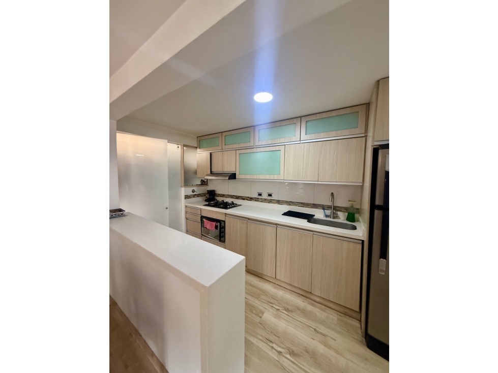 Venta de apartamento Castropol Poblado Remodelado — foto 5