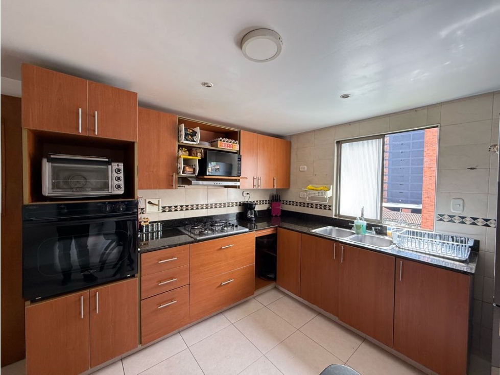 Venta de apartamento cerca al segundo parque de Laureles — foto 2