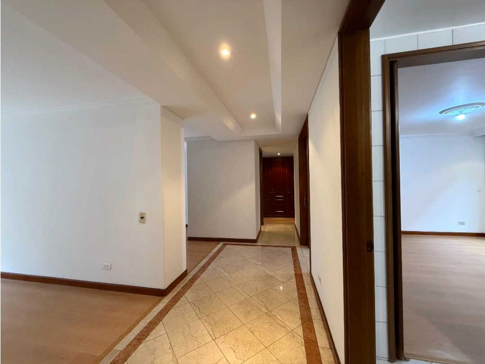 Venta de Apartamento Chico Cabrera — foto 2