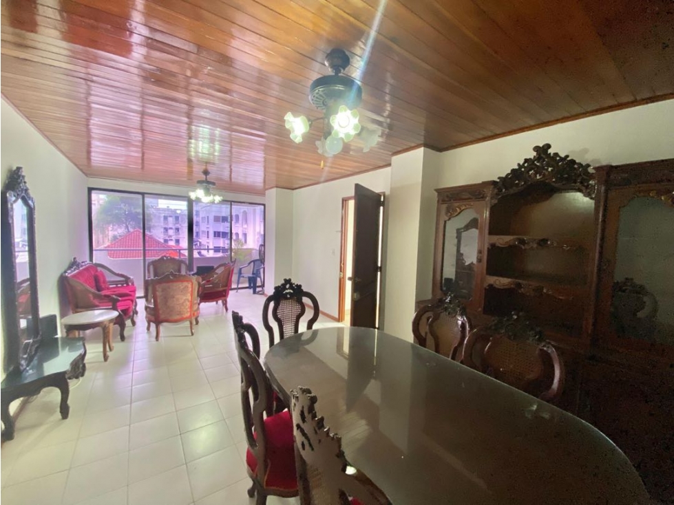 VENTA DE APARTAMENTO DE TRES ALCOBAS Y ESTUDIO — foto 2
