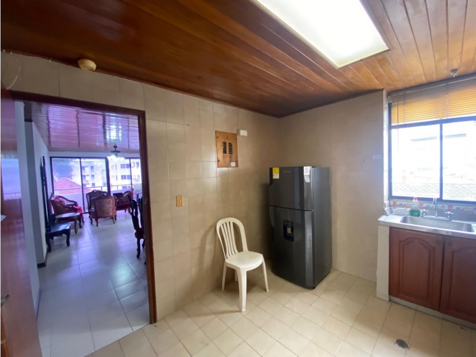 VENTA DE APARTAMENTO DE TRES ALCOBAS Y ESTUDIO — foto 3