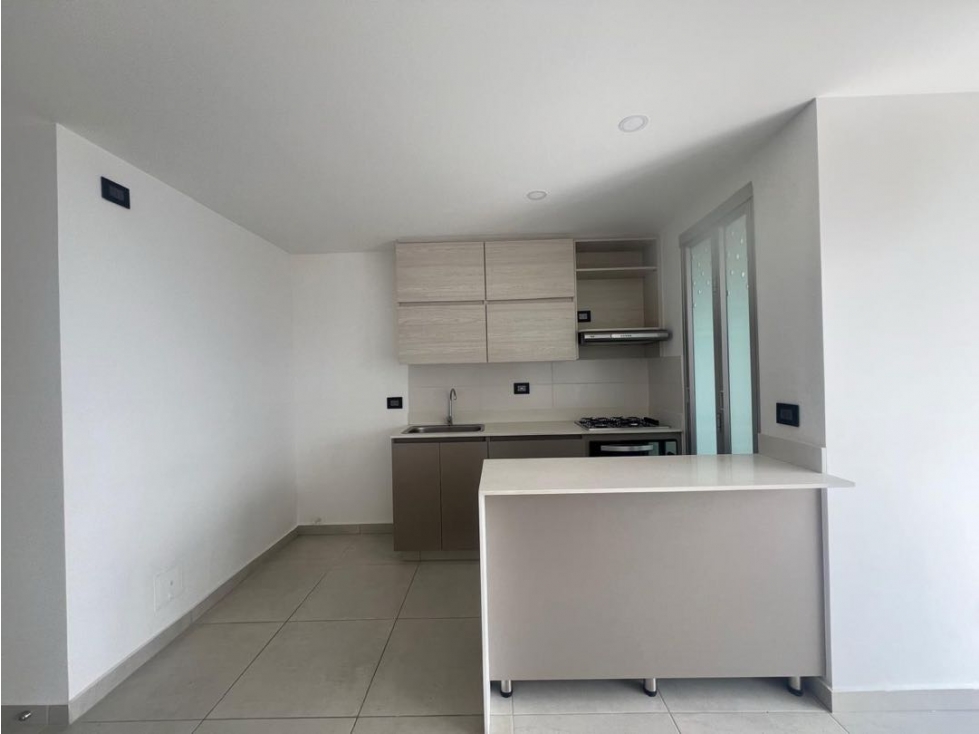 Venta de apartamento con excelente vista en Sabaneta — foto 2