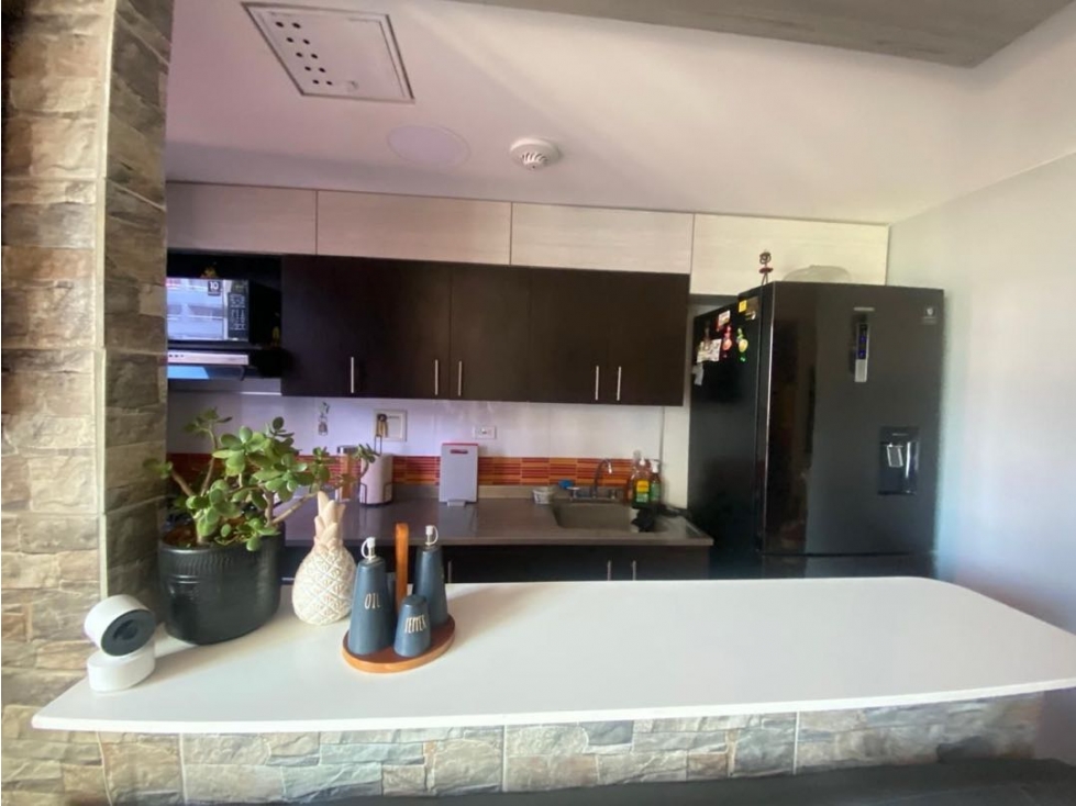 Venta de apartamento con parqueadero Niquia parte baja — foto 3