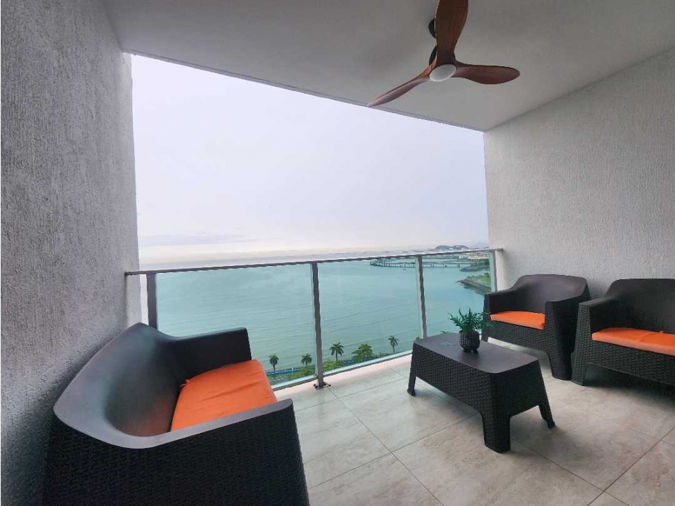 VENTA DE APARTAMENTO CON VISTA AL MAR EN AV BALBOA — foto 2
