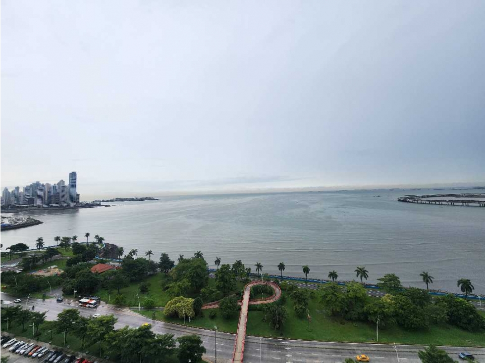 VENTA DE APARTAMENTO CON VISTA AL MAR EN AV BALBOA — foto 6